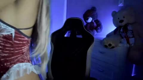 jess1ca_rabb1t online show from January 2025 10:00:02 AM