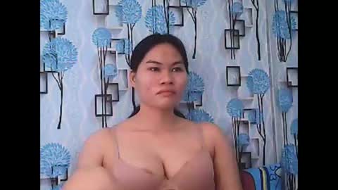 Snapshot of jessa_21 chatting on April 2026 01:41:01 AM jessa_21 online show from April 2026 01:41:01 AM