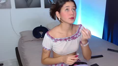 Hello we are Jesse and Dante. online show from January 2025 05:30:02 AM