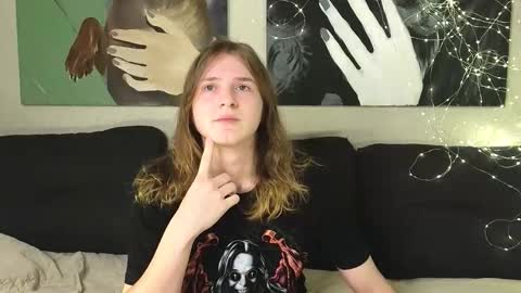 Jesse online show from November 2025 03:01:01 PM