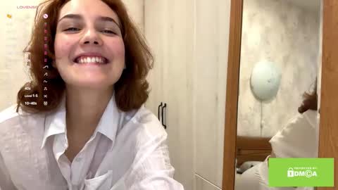 Megan online show from October 2025 04:05:02 PM