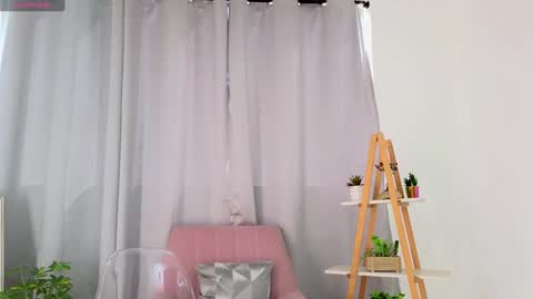 bella  adams online show from January 2025 08:06:02 PM