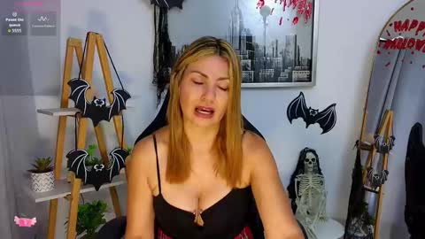 bella  adams online show from October 2025 01:56:02 PM