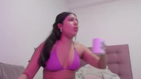 Jess online show from March 2025 06:17:02 AM