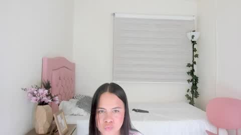 Jess online show from April 2026 01:08:02 PM