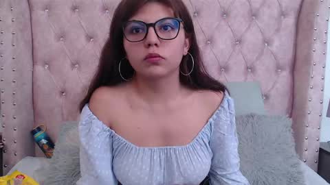 Jessica  online show from January 2025 04:41:01 PM