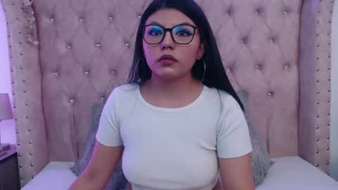 Jessica  online show from October 2025 07:46:02 PM