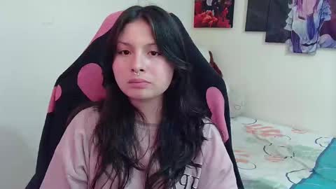 Jessica gomez online show from February 2025 08:22:01 PM