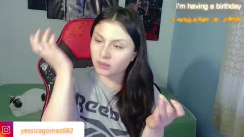 Jessica gomez online show from November 2025 10:42:02 PM