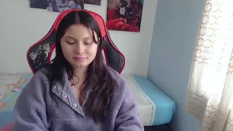 Jessica gomez online show from November 2025 06:10:02 PM