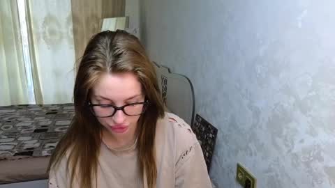 Jessy online show from September 2025 06:26:02 AM