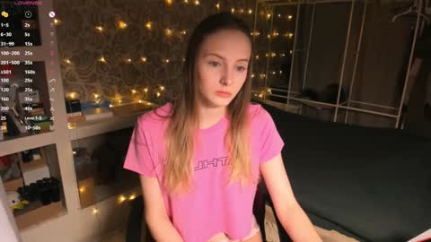 Mila online show from January 2025 02:43:02 AM