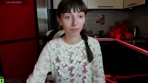 jessicaforris online show from November 2025 08:00:02 AM