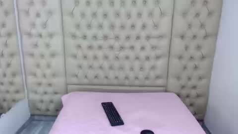 Jessica online show from September 2025 09:04:02 PM