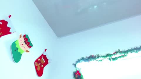 jessicarabbit4 online show from December 2024 06:00:02 AM