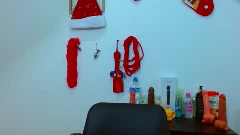 jessicarabbit4 online show from January 2025 09:00:02 PM