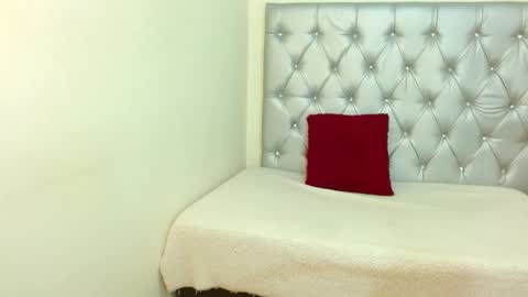 jessicarabbit4 online show from October 2025 03:10:02 AM