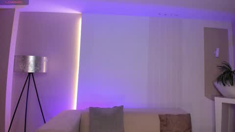 JESS online show from November 2025 09:37:02 AM