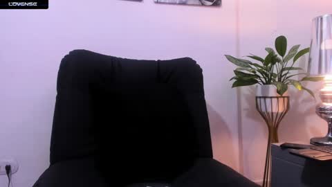 Jessid online show from February 2025 09:13:01 PM