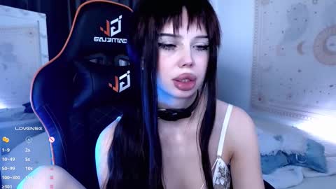 jessie_johns online show from September 2025 04:29:01 PM