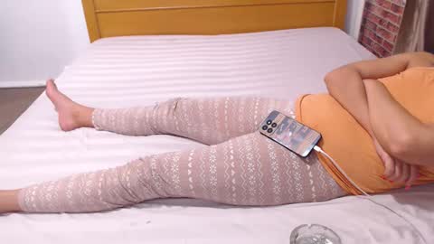 jessiestar3 online show from September 2025 12:12:02 AM