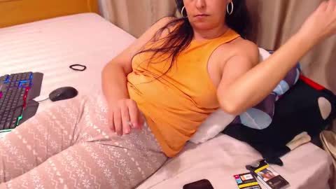 Snapshot of jessiestar3 chatting on April 2026 10:10:02 PM jessiestar3 online show from April 2026 10:10:02 PM