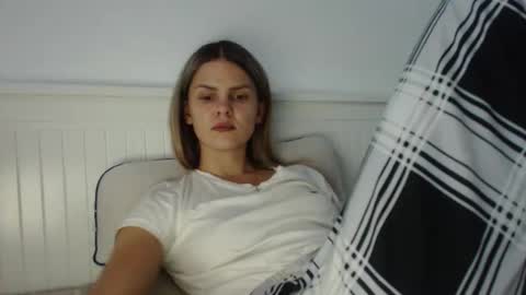 jessieryan online show from October 2025 04:25:02 PM