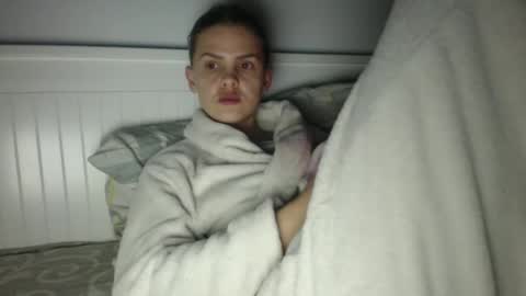 jessieryan online show from November 2025 10:43:02 PM