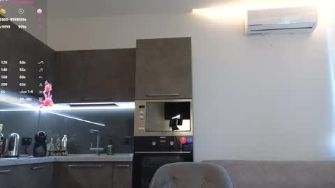 Jessie   TG channel  online show from September 2025 04:11:02 AM