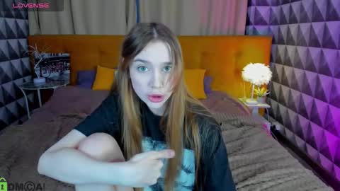 Snapshot of jessiexxiv chatting on September 2025 08:25:01 AM Jessie online show from September 2025 08:25:01 AM