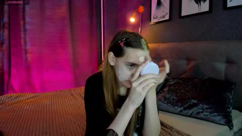 Snapshot of jessiexxiv chatting on September 2025 07:43:01 AM Jessie online show from September 2025 07:43:01 AM