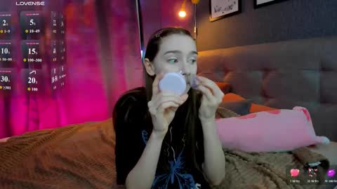 Snapshot of jessiexxiv chatting on December 2025 08:45:01 AM Jessie online show from December 2025 08:45:01 AM