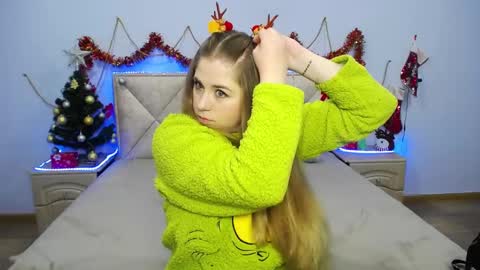 Jess online show from December 2024 07:17:01 AM