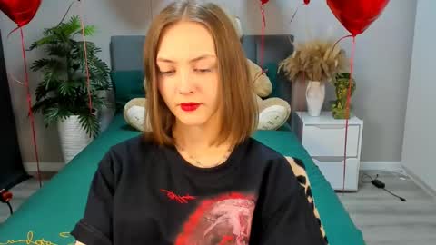 JesssWalker online show from February 2025 01:58:01 PM