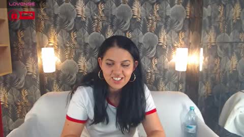 Snapshot of jessthewicked chatting on December 2024 08:18:02 PM JessTheWicked online show from December 2024 08:18:02 PM