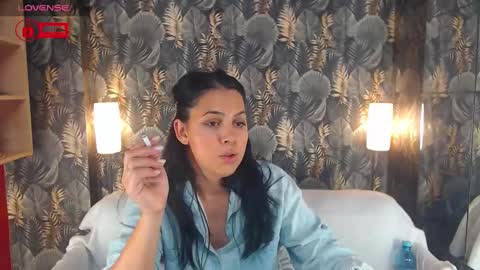 Snapshot of jessthewicked chatting on December 2024 05:21:01 PM JessTheWicked online show from December 2024 05:21:01 PM