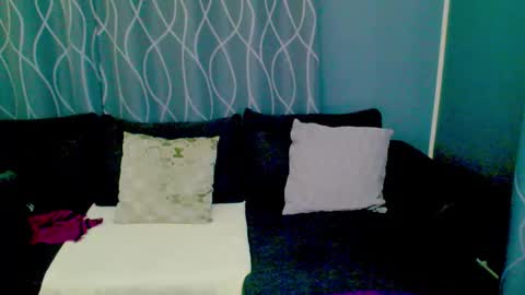 jessy curt online show from November 2025 05:20:01 AM