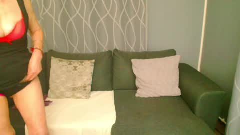 jessy curt online show from November 2025 05:12:03 AM