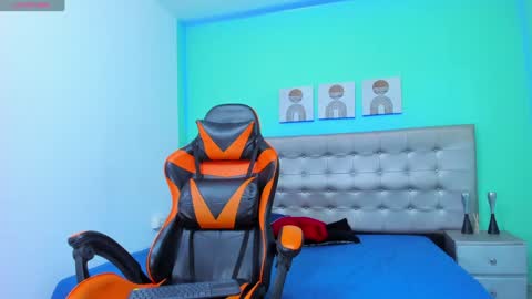 Jessy Mateus online show from January 2025 12:18:01 PM