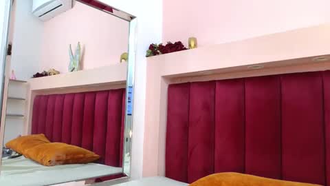 JESSY CORTES online show from March 2025 06:00:01 PM