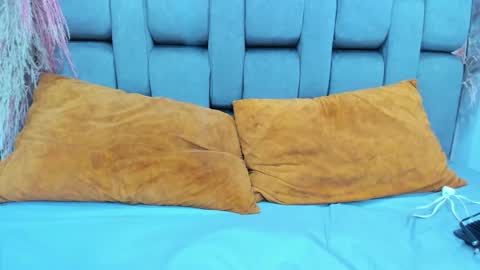 JESSY CORTES online show from April 2026 03:26:01 AM