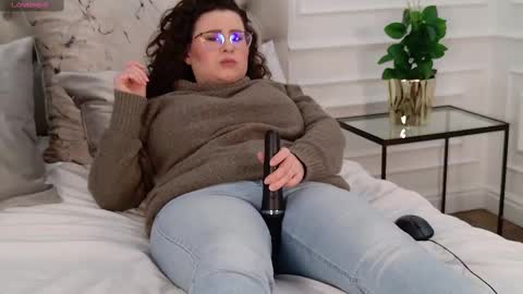 Snapshot of jessykah chatting on February 2025 05:25:02 PM Francesca online show from February 2025 05:25:02 PM