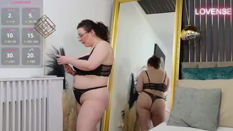 Snapshot of jessykah chatting on February 2025 12:40:01 PM Francesca online show from February 2025 12:40:01 PM