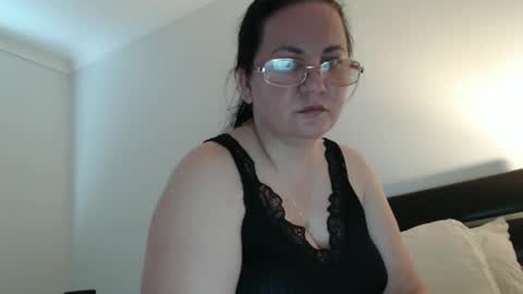 OnlyJessy online show from October 2025 06:45:01 AM