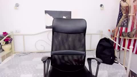 Jessy online show from February 2025 06:59:01 PM