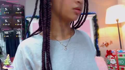 Jessy online show from December 2024 04:46:02 PM