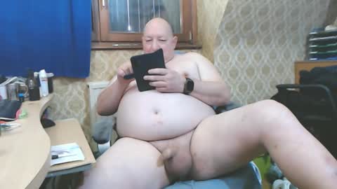 Jesters101966 online show from November 2025 01:39:01 PM