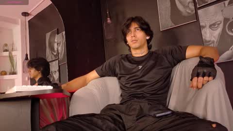 jett_savage online show from December 2025 01:05:02 PM