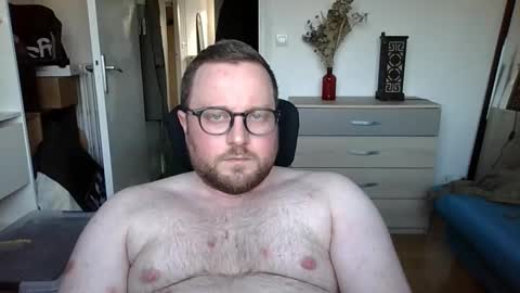 Snapshot of jeuneloup92 chatting on March 2026 05:09:02 PM jeuneloup92 online show from March 2026 05:09:02 PM