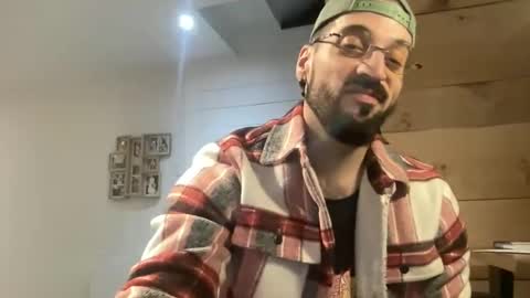 Snapshot of jeunemek00779042 chatting on December 2024 06:56:02 PM JEUNEMEK007 online show from December 2024 06:56:02 PM